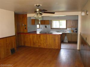 765 E 96th, Grant, MI 49327 photo 4