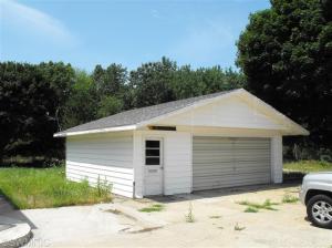 765 E 96th, Grant, MI 49327 photo 2