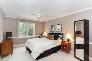 7828 Timber Canyon Dr SE, Ada, MI 49301 photo 19