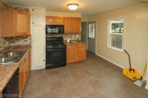 432 Keyes Dr, Parchment, MI 49004 photo 3