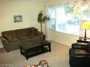 7561 Windgate Dr, Jenison, MI 49428 photo 3