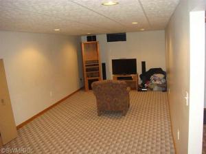 7561 Windgate Dr, Jenison, MI 49428 photo 17
