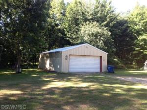 4181 N Elm Ave, White Cloud, MI 49349 photo 11