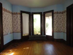 161 E Main St, Ionia, MI 48846 photo 12