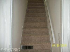 304 E Cushman St, Three Rivers, MI 49093 photo 12