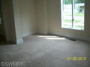 304 E Cushman St, Three Rivers, MI 49093 photo 13