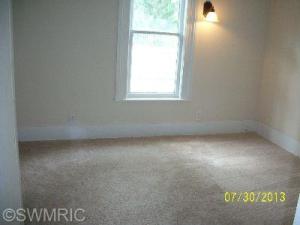 304 E Cushman St, Three Rivers, MI 49093 photo 11