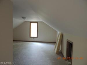 1382 E 120th St, Grant, MI 49327 photo 7