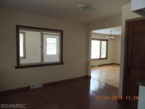 1382 E 120th St, Grant, MI 49327 photo 3