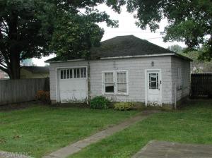 119 W Dibble St, Marcellus, MI 49067 photo 4