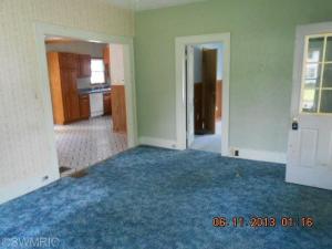 312 Cecil Ave, Buchanan, MI 49107 photo 2
