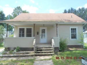 312 Cecil Ave, Buchanan, MI 49107 photo 1