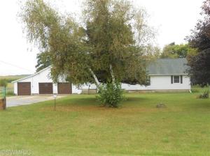 3611 Belding Rd, Belding, MI 48809 photo 2