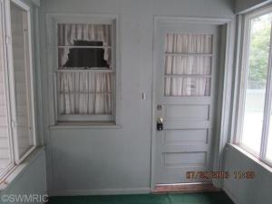 956 James St, Plainwell, MI 49080 photo 4