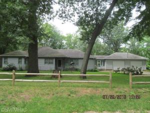 956 James St, Plainwell, MI 49080 photo 1
