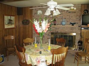 552 Belding St, Crystal, MI 48818 photo 4