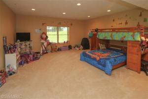 140 108th Ave, Plainwell, MI 49080 photo 16