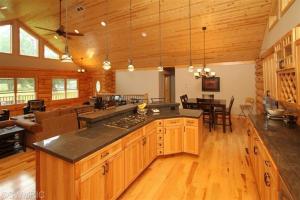 140 108th Ave, Plainwell, MI 49080 photo 5