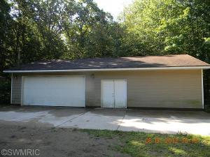 485 S Wicker Rd, Stanton, MI 48888 photo 2