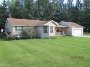 5315 Ridge Dr, Reading, MI 49274 photo 1