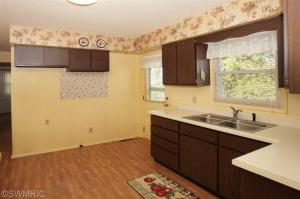 365 Sunset Dr, Dowling, MI 49050 photo 9