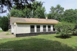 17833 S River Rd, Three Rivers, MI 49093 photo 2