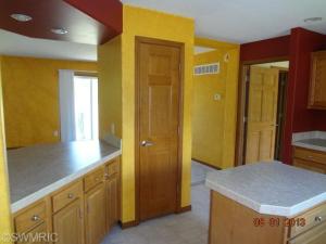 9157 E 36th St, Newaygo, MI 49337 photo 5