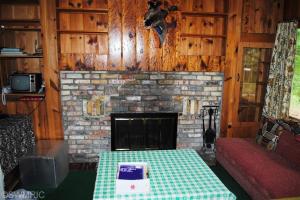 5640 E Barothy, Custer, MI 49405 photo 10