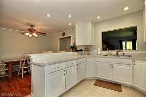 15083 Walters Dr, Marshall, MI 49068 photo 7