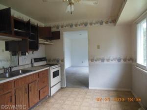 362 Donna Dr SE, Lowell, MI 49331 photo 3