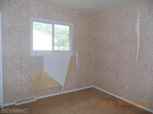362 Donna Dr SE, Lowell, MI 49331 photo 5