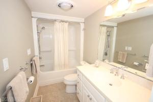 3329 Bloomington Hills Dr SE, Ada, MI 49301 photo 16