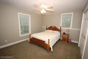3329 Bloomington Hills Dr SE, Ada, MI 49301 photo 17