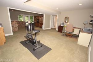 3329 Bloomington Hills Dr SE, Ada, MI 49301 photo 15