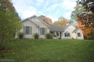 3329 Bloomington Hills Dr SE, Ada, MI 49301 photo 1