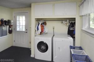 504 W Bridge St, Plainwell, MI 49080 photo 12
