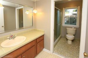 315 Midlakes Blvd, Plainwell, MI 49080 photo 12