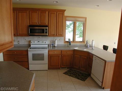 50050 Red Run Rd, Marcellus, MI 49067 photo 6