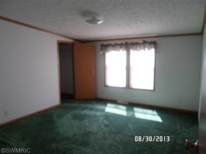 3421 E 12th St, White Cloud, MI 49349 photo 7