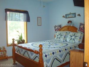 1211 E Harmon Rd, Camden, MI 49232 photo 13