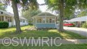 611 W Front, Buchanan, MI 49107 photo 14