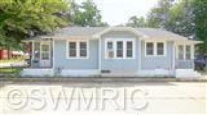 611 W Front, Buchanan, MI 49107 photo 2
