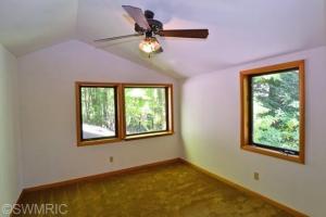 13639 Johnson Ln, Harbert, MI 49115 photo 8