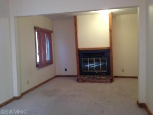 509 Rust Ave, Big Rapids, MI 49307 photo 3