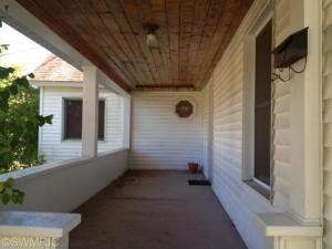 509 Rust Ave, Big Rapids, MI 49307 photo 2