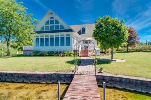 51752 Steininger Rd, Marcellus, MI 49067 photo 2