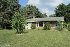 56399 Griffith Rd, Three Rivers, MI 49093 photo 2