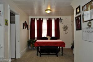 315 Pine St, Belding, MI 48809 photo 3