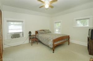 613 Hooker, Three Rivers, MI 49093 photo 12