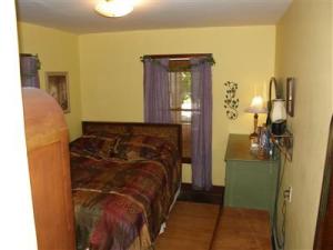 19645 Maple Ave, Conklin, MI 49403 photo 6